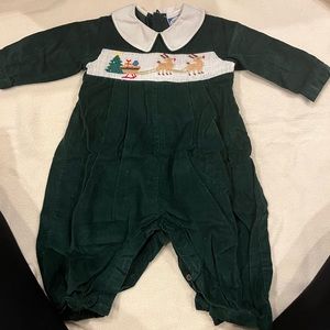 Adorable Christmas Carriage Boutique embroidered boys outfit 3m